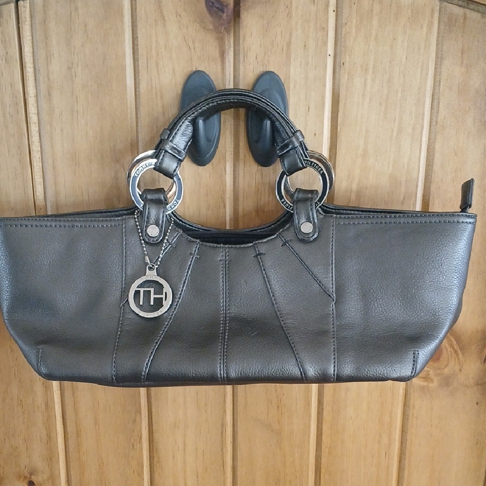 Tommy Hilfiger Baguette Purse